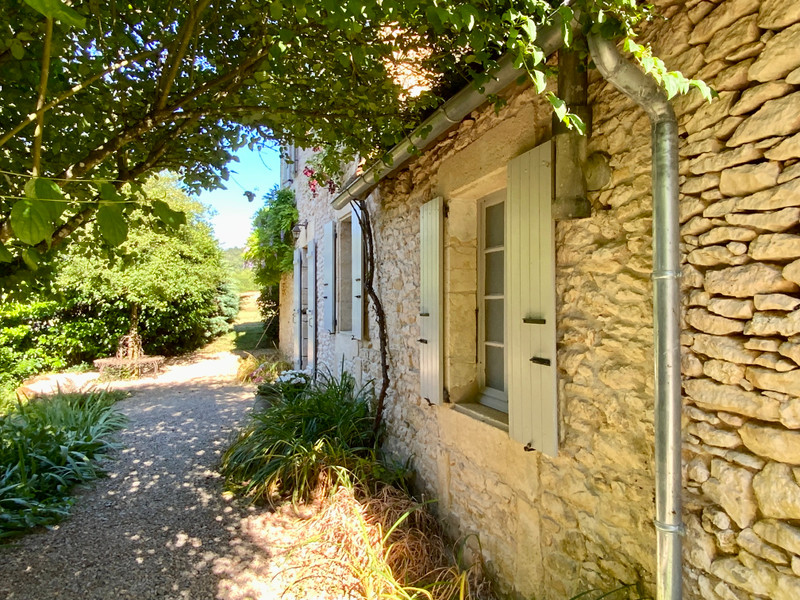 French property for sale in Montignac, Dordogne - €545,900 - photo 2