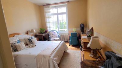 French property for sale in Saint-Laurent-de-Céris, Charente - €149,990 - photo 5