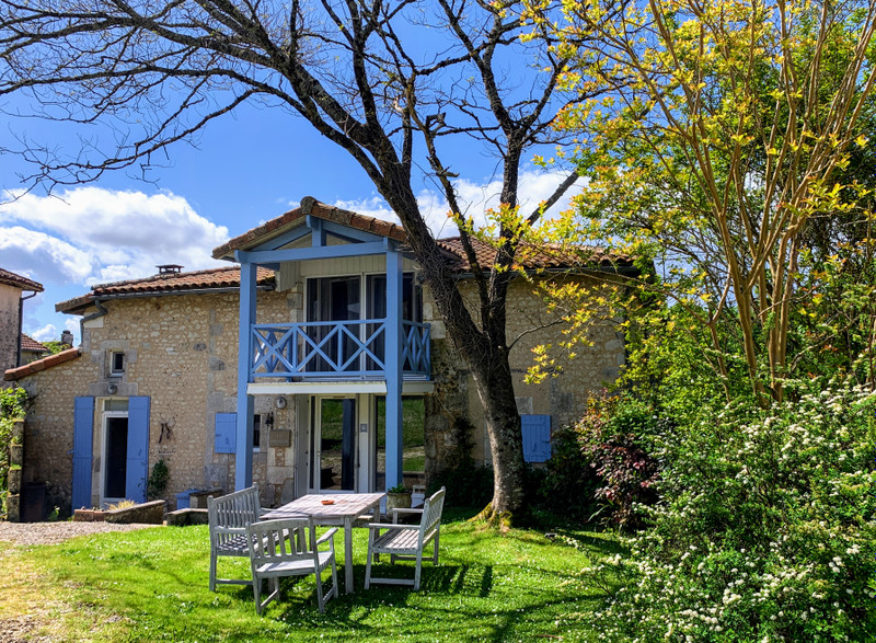 Maison à vendre à Nonac, Charente - 149.900 € - photo 1