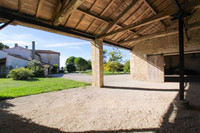 Maison à vendre à Les Églises-d'Argenteuil, Charente-Maritime - 577 500 € - photo 7