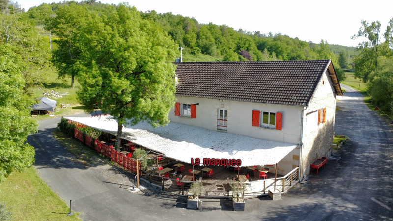 French property for sale in Peyrignac, Dordogne - €398,000 - photo 9