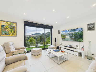 French property for sale in Grasse, Alpes-Maritimes - €1,690,000 - photo 5