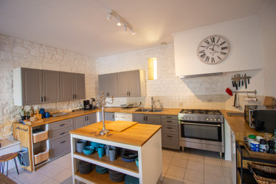 French property for sale in Marcilly-sur-Vienne, Indre-et-Loire - €399,000 - photo 5