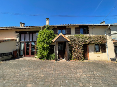 Maison à vendre à Lessac, Charente, Poitou-Charentes, avec Leggett Immobilier
