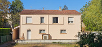 Propriété à vendre à Fontenay-le-Comte, Vendée - 230 000 € - photo n°3