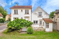Propriété à vendre à Dornecy, Nièvre - 135 000 € - photo n°1