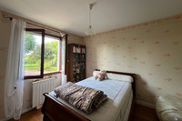 Maison à vendre à Saint-Avit-Saint-Nazaire, Gironde - 165.850 € - photo 8