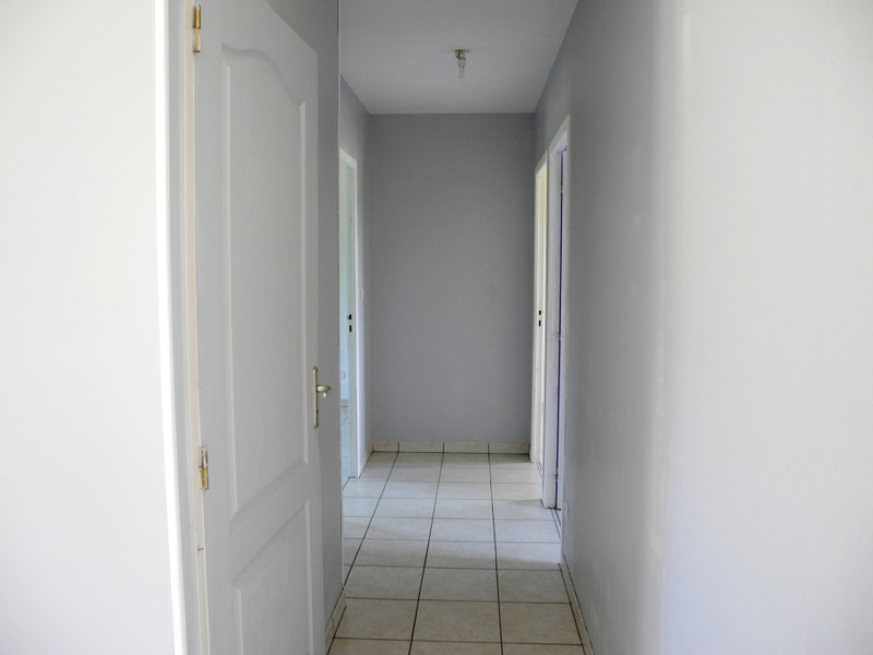 French property for sale in Le Blanc, Indre - €138,430 - photo 4