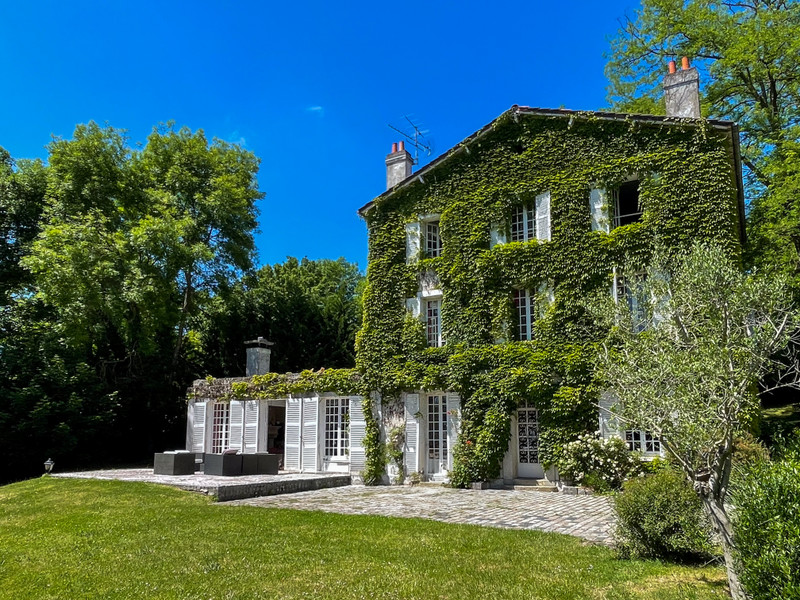 French property for sale in Saint-Leu-la-Forêt, Val-d'Oise - €995,000 - photo 1