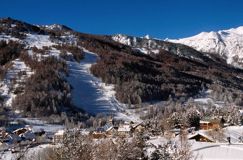 French property for sale in Saint-Chaffrey, Hautes-Alpes - &#8364;283,000 - photo 9