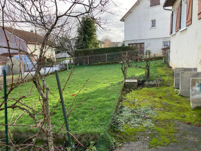 French property for sale in L'Isle-Jourdain, Vienne - €138,000 - photo 8
