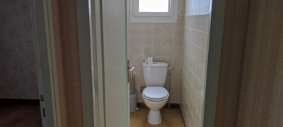 French property for sale in Saint-Gaudent, Vienne - €147,150 - photo 5