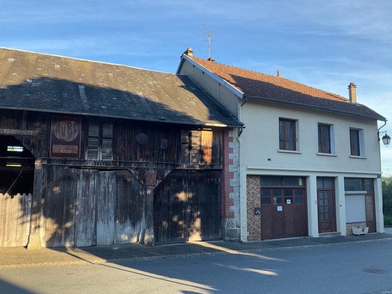 French property for sale in Vallière, Creuse - €140,610 - photo 6