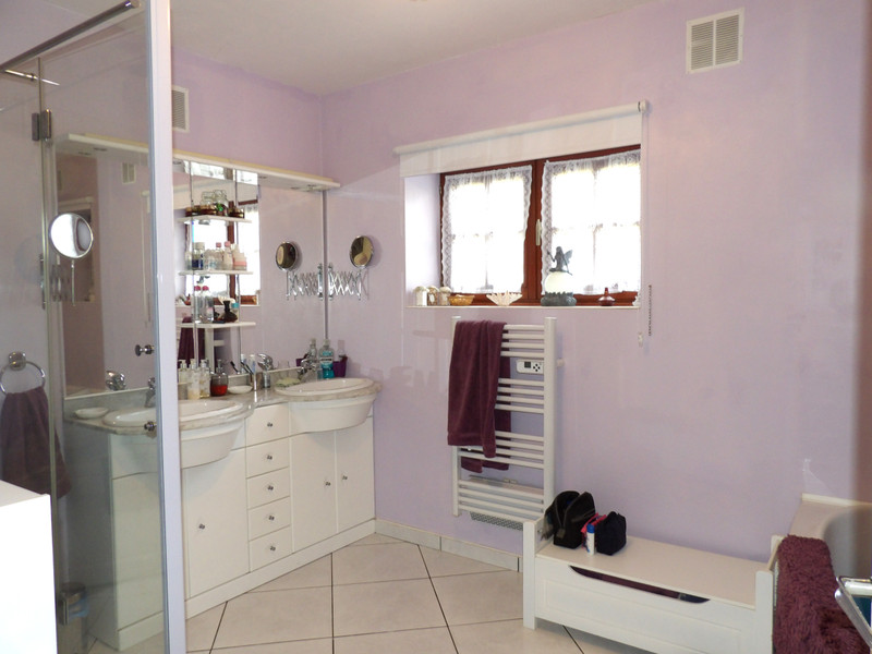 French property for sale in Rives d'Andaine, Orne - €172,800 - photo 6