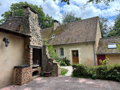 French property for sale in Lombron, Sarthe - €425,000 - photo 3