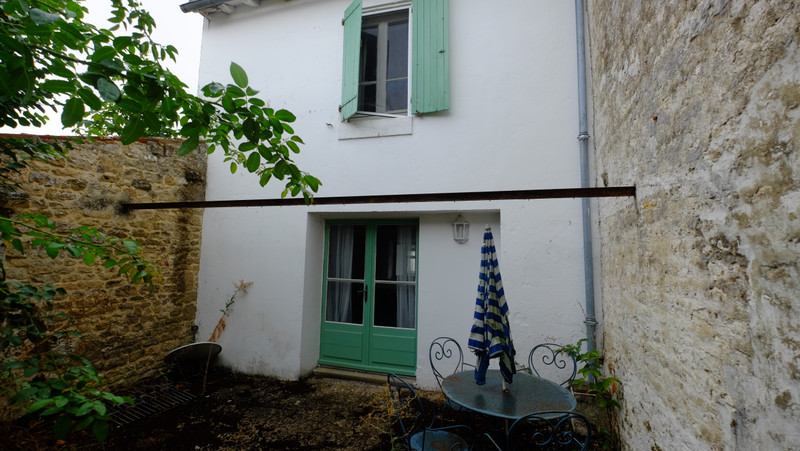 French property for sale in Coivert, Charente-Maritime - €199,800 - photo 3