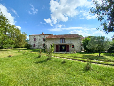Maison à vendre à Nérac, Lot-et-Garonne, Aquitaine, avec Leggett Immobilier