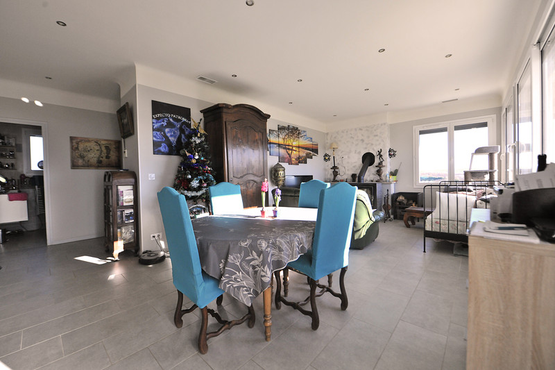 French property for sale in Saint-Sylvestre-sur-Lot, Lot-et-Garonne - €275,000 - photo 1