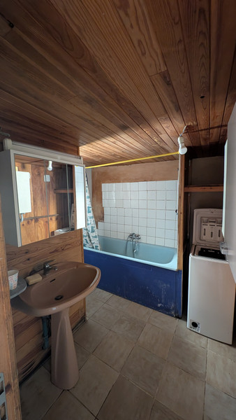 French property for sale in La Feuillée, Finistère - €130,800 - photo 6