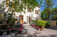 Maison à vendre à LE CAYLAR, Hérault - 972 000 € - photo 2