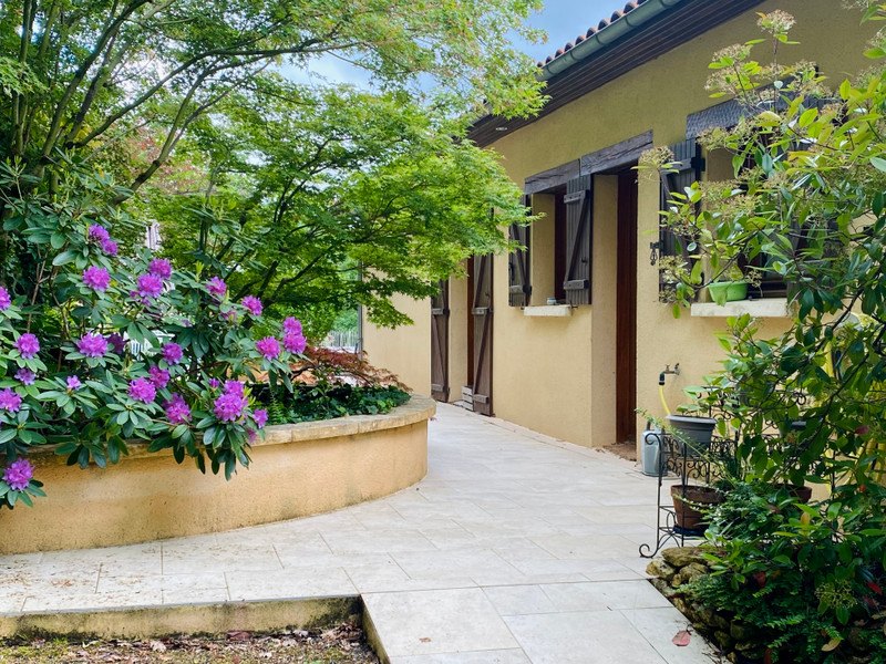 French property for sale in Montignac, Dordogne - €399,000 - photo 3