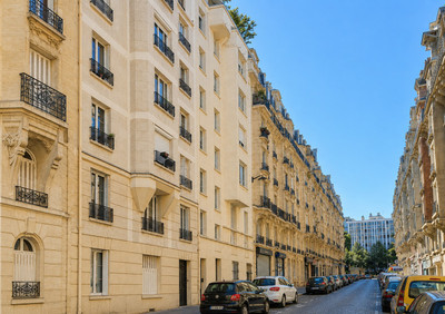 French property for sale in Paris 15e Arrondissement, Paris - €140,000 - photo 5