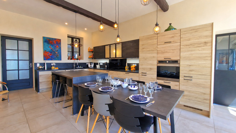 French property for sale in La Livinière, Hérault - €379,000 - photo 2