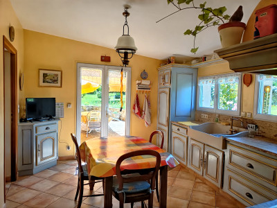French property for sale in Alloue, Charente - €294,250 - photo 3