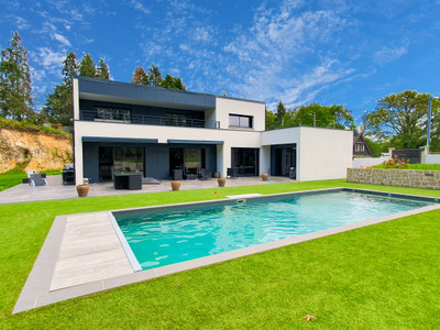 Maison à vendre à Inzinzac-Lochrist, Morbihan, Bretagne, avec Leggett Immobilier