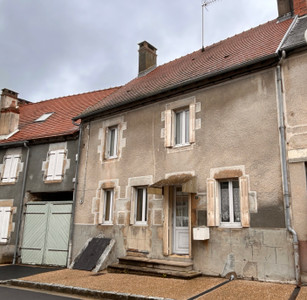 Maison à vendre à Arnac-la-Poste, Haute-Vienne, Limousin, avec Leggett Immobilier