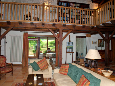 French property for sale in Bouteilles-Saint-Sébastien, Dordogne - €381,600 - photo 5