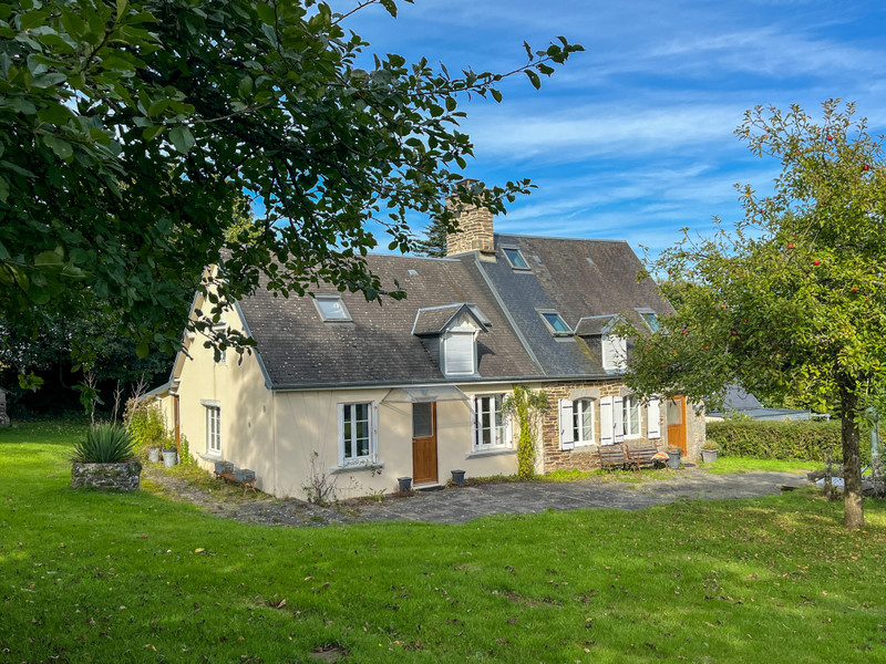 French property for sale in Saint-Martin-le-Bouillant, Manche - €159,000 - photo 1
