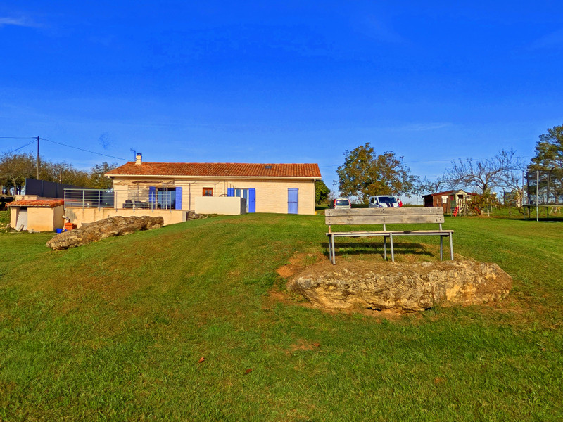 French property for sale in Nailhac, Dordogne - €237,000 - photo 3