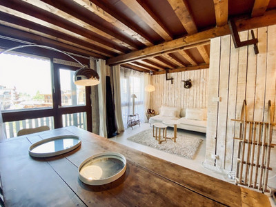 Ski in / Ski out, 3 bedroom, 2 bathroom apartment in the heart of Courchevel Village (1550) with great views