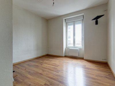 French property for sale in Pau, Pyrénées-Atlantiques - €172,000 - photo 6