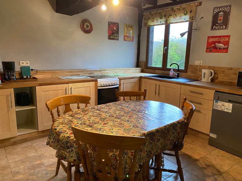 French property for sale in Isigny-le-Buat, Manche - €328,600 - photo 5