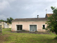 Maison à Saint-Christoly-de-Blaye, Gironde - photo 2