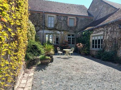 Maison à vendre à Aigurande, Indre, Centre, avec Leggett Immobilier