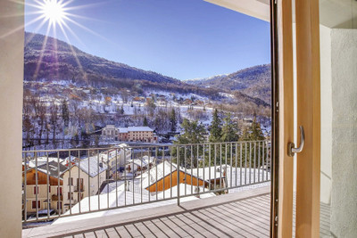 Ski property for sale in Meribel - €485,000 - photo 8