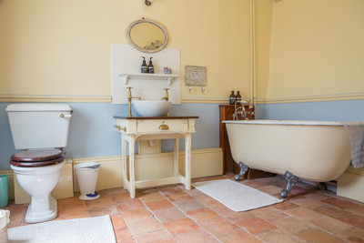 French property for sale in Linières-Bouton, Maine-et-Loire - €572,400 - photo 7