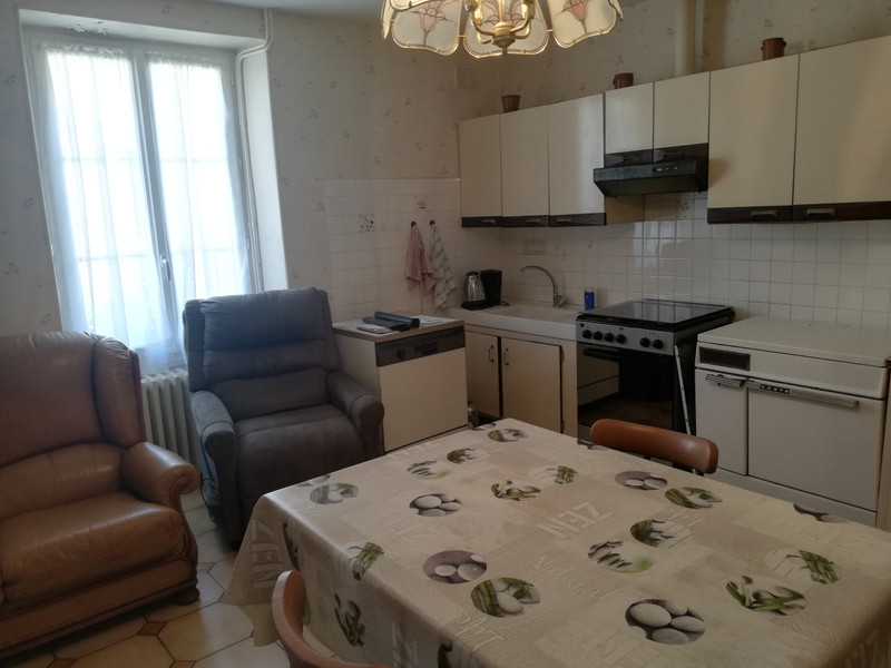 French property for sale in Val-d'Oire-et-Gartempe, Haute-Vienne - €141,700 - photo 4