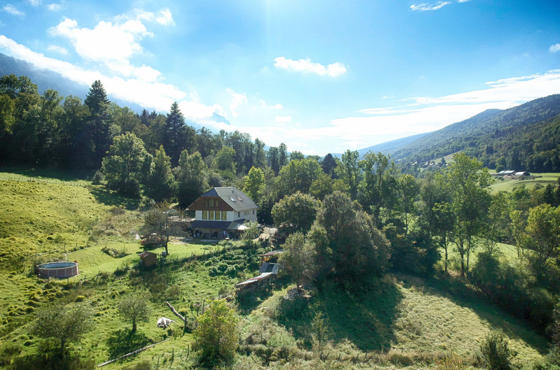 Maison à vendre à Le Noyer, Savoie - 729.000 € - photo 1