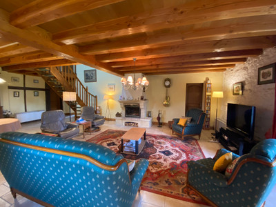 French property for sale in Écuras, Charente - €262,150 - photo 1
