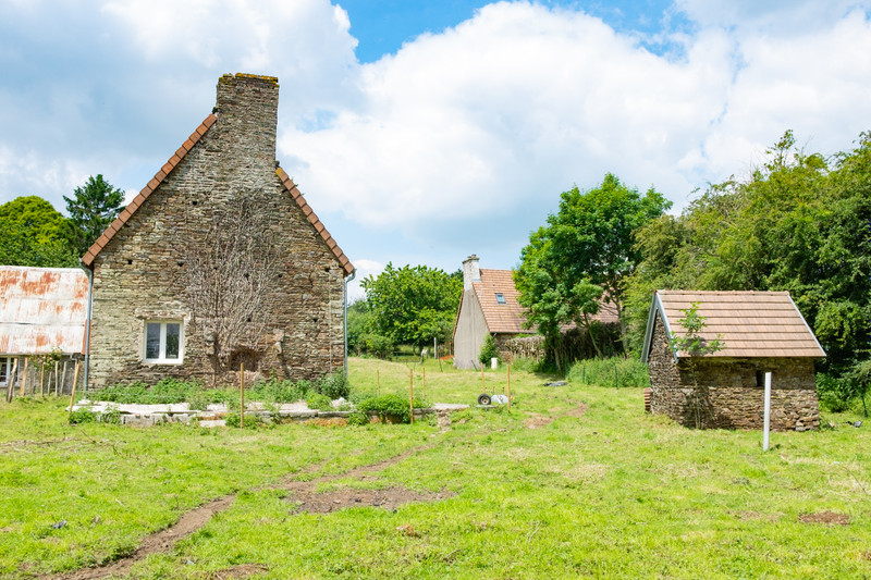 House for sale in Vire Normandie Calvados Charming stone house with