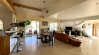 Propriété à vendre à Villeneuve-lès-Avignon, Gard - 660 000 € - photo n°2
