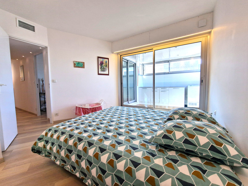 French property for sale in Bordeaux, Gironde - €529,000 - photo 4