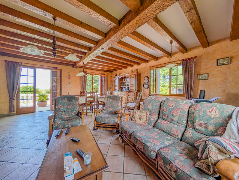 French property for sale in Génis, Dordogne - €295,700 - photo 5