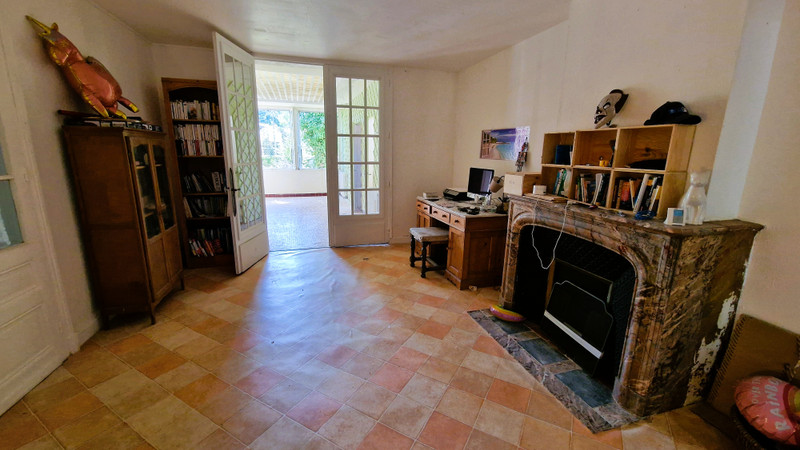 French property for sale in Ménesplet, Dordogne - €449,999 - photo 8