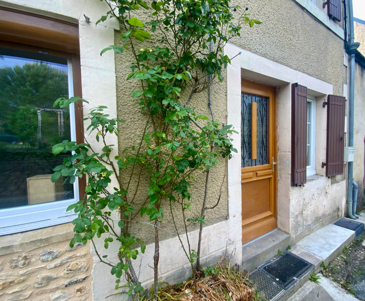 Maison à vendre à Montignac-Lascaux, Dordogne - 143.100 € - photo 1