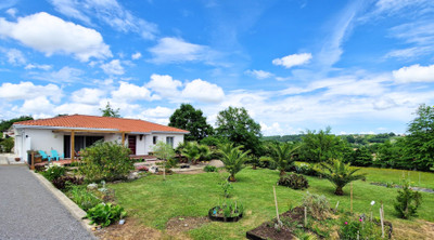 Maison à vendre à Serres-Gaston, Landes, Aquitaine, avec Leggett Immobilier